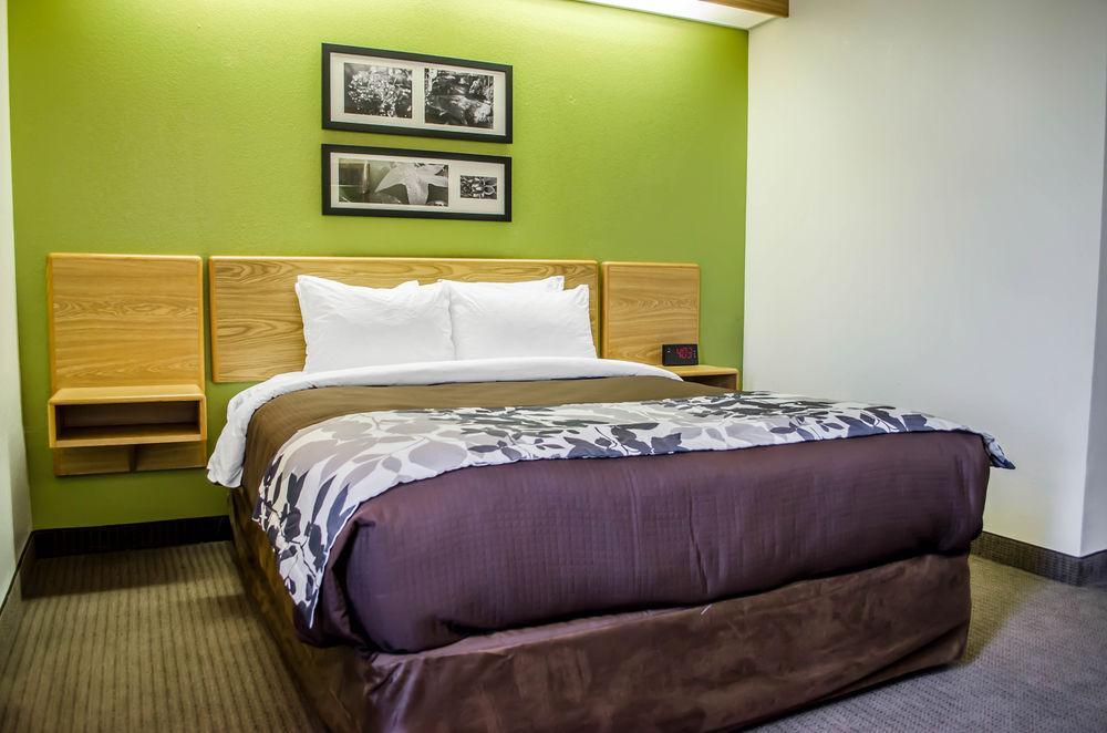 Spot X Hotel Tampa - Wesley Chapel By The Red Collection Buitenkant foto