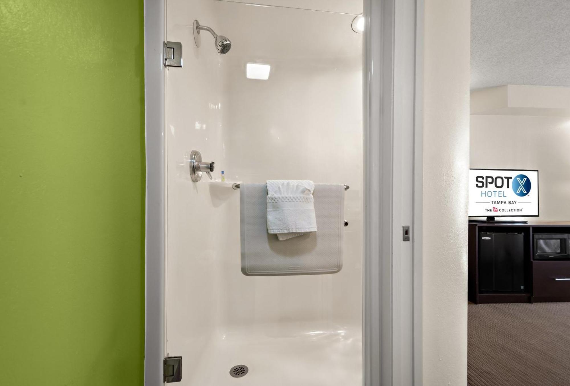Spot X Hotel Tampa - Wesley Chapel By The Red Collection Buitenkant foto