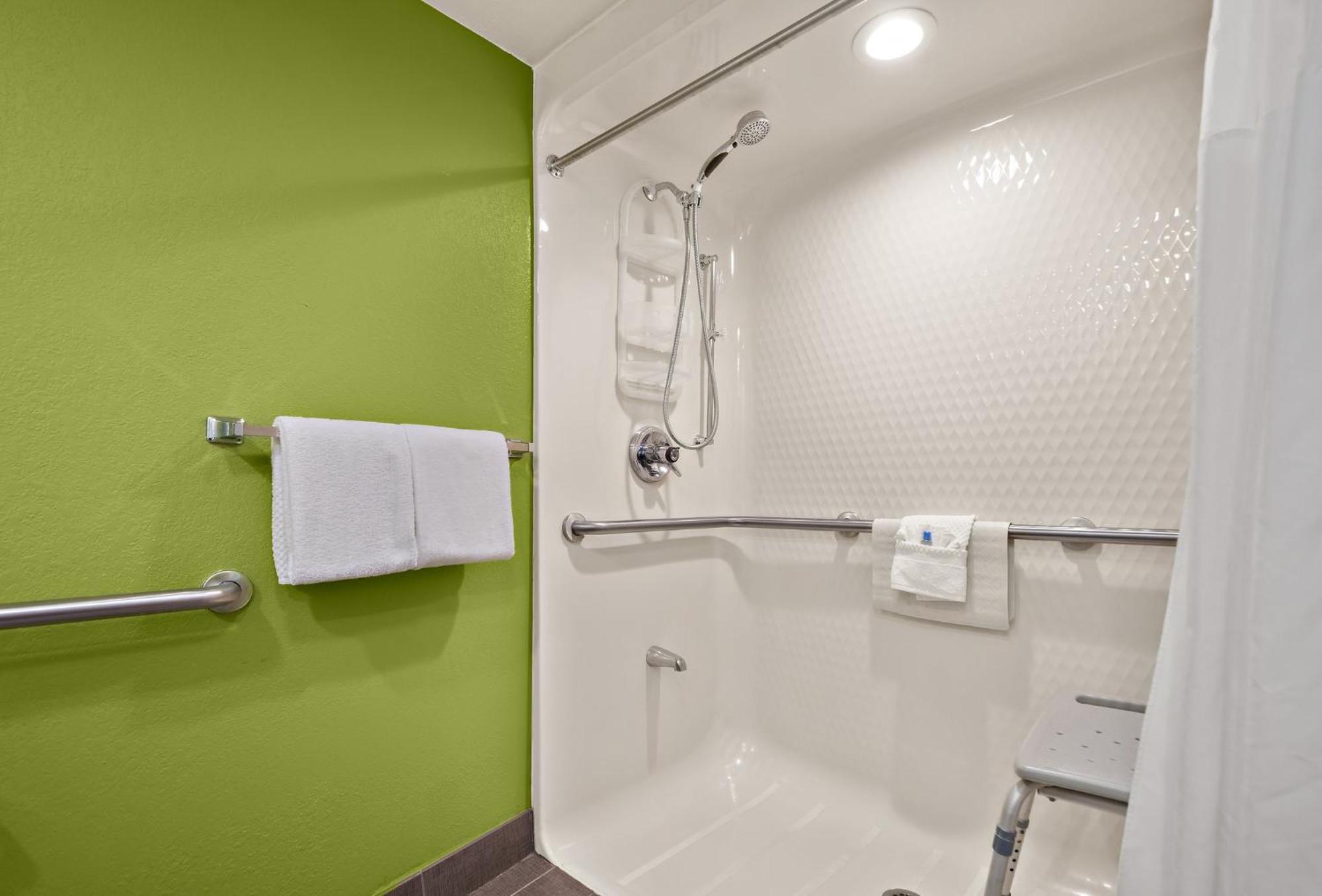 Spot X Hotel Tampa - Wesley Chapel By The Red Collection Buitenkant foto