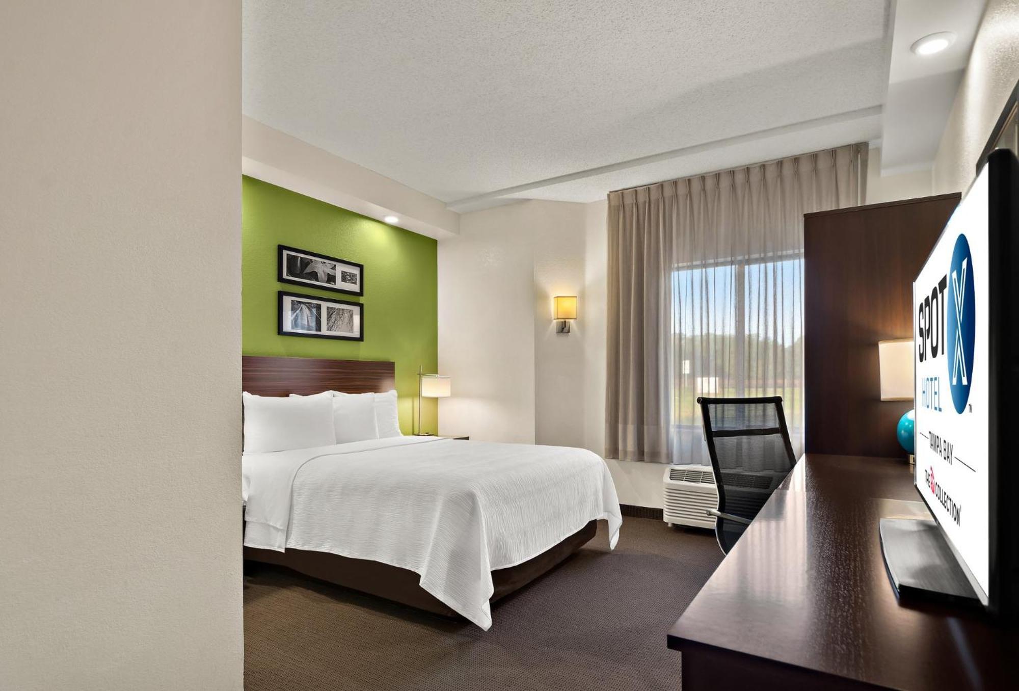 Spot X Hotel Tampa - Wesley Chapel By The Red Collection Buitenkant foto