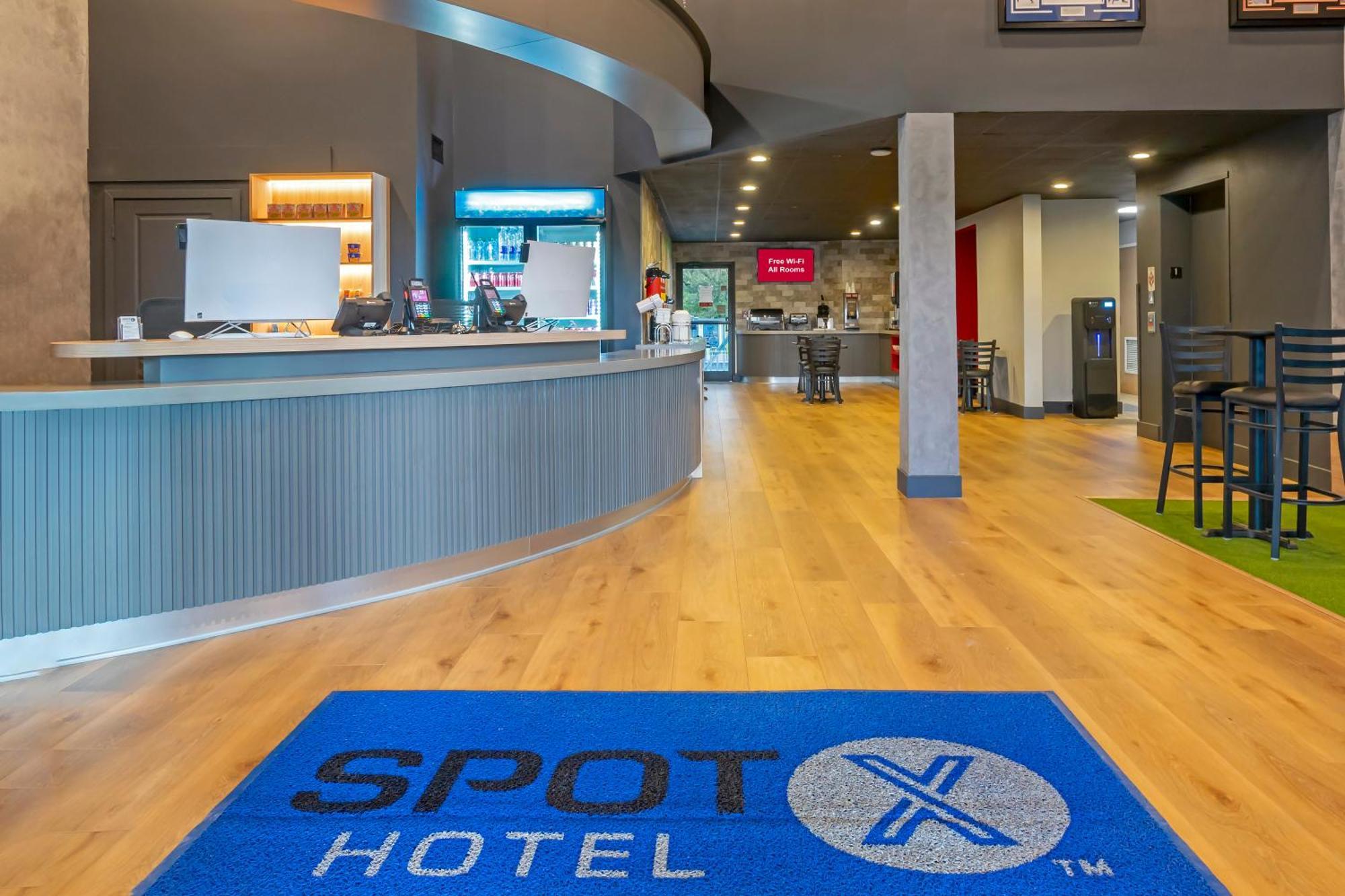 Spot X Hotel Tampa - Wesley Chapel By The Red Collection Buitenkant foto