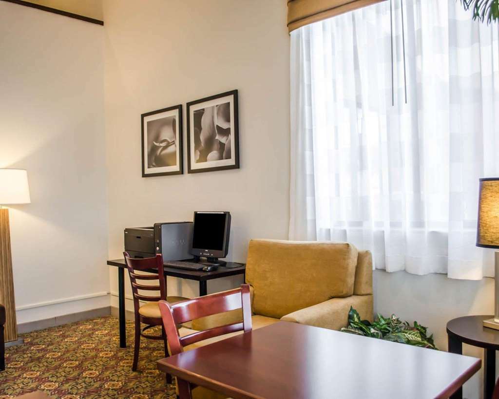Spot X Hotel Tampa - Wesley Chapel By The Red Collection Faciliteiten foto